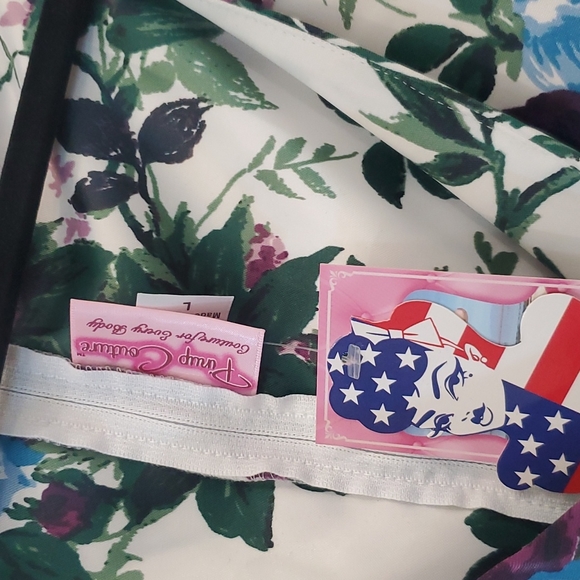 Pinup Couture dress nwt large - Picture 3 of 4